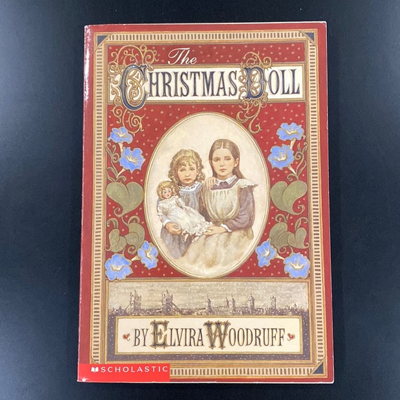 The Christmas Doll by Elvira Woodruff - Scholastic Paperback Novel - Picture 1 of 6